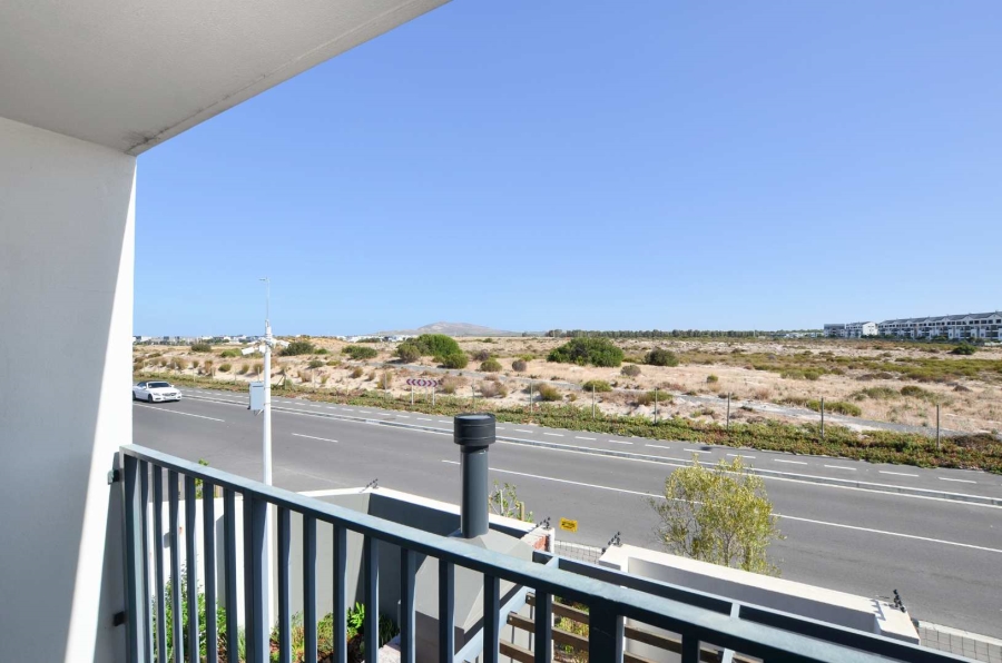 2 Bedroom Property for Sale in Sandown Western Cape